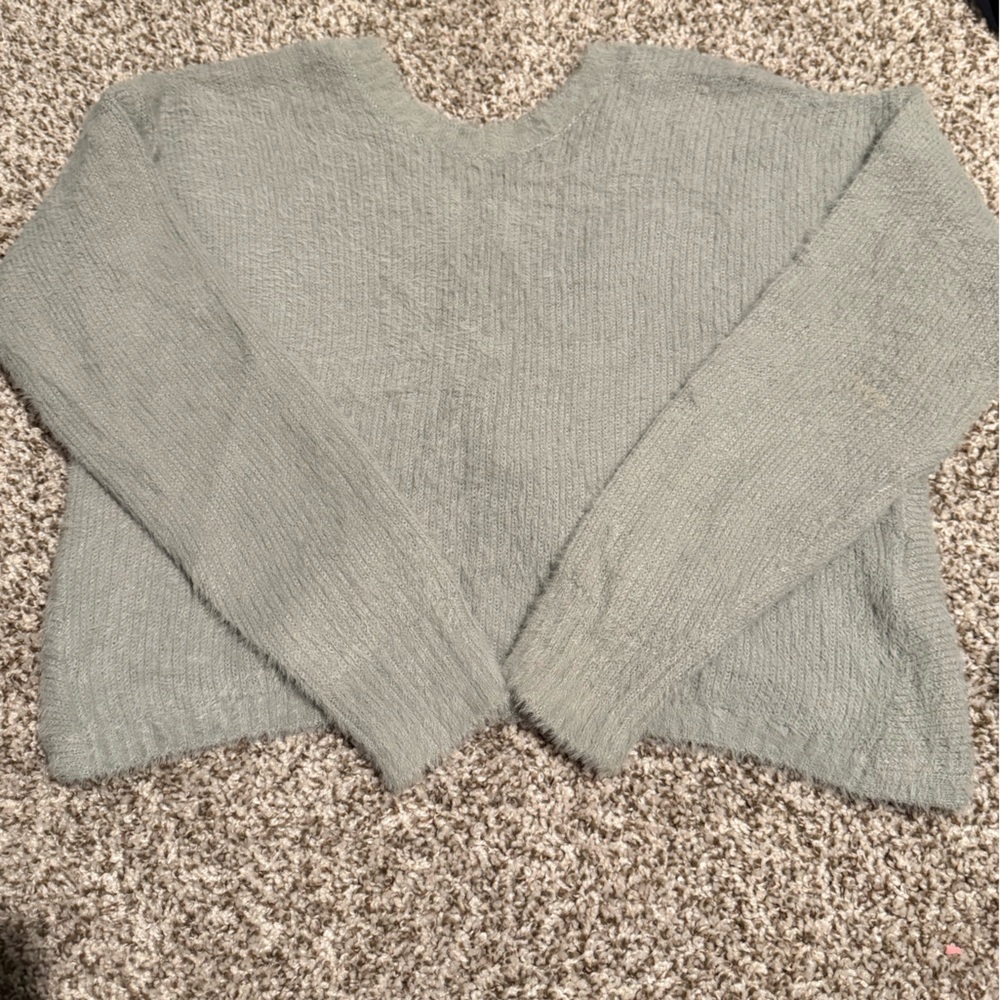 Hollister Women's Gray Sweater